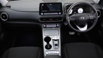 Hyundai KONA PREMIUM