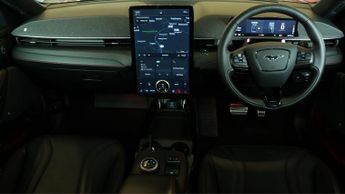 Ford Mustang Mach-E BASE