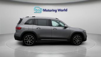 Mercedes-Benz EQB EQB 300 4MATIC AMG LINE PREMIUM