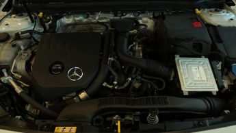 Mercedes-Benz CLA CLA 200 AMG LINE PREMIUM