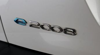 Peugeot E-2008 GT