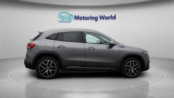 Mercedes-Benz EQA EQA 350 4MATIC AMG LINE PREMIUM