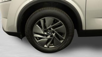 Nissan Qashqai DIG-T ACENTA PREMIUM DCT