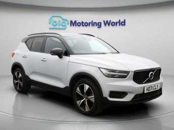 Volvo XC40 RECHARGE T4 R-DESIGN