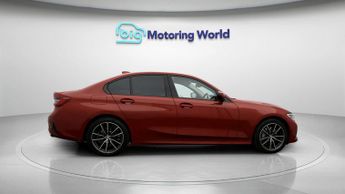 BMW 3 Series 330E SPORT PRO