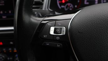 Volkswagen T-Roc ACTIVE TSI EVO DSG