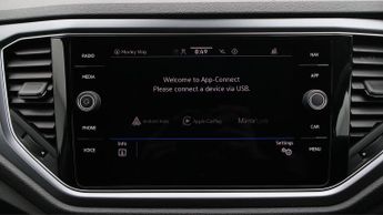 Volkswagen T-Roc ACTIVE TSI EVO DSG