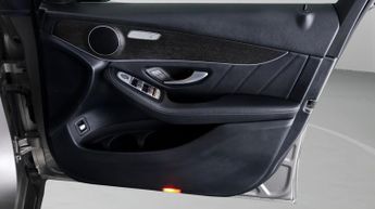 Mercedes-Benz GLC GLC 220 D 4MATIC AMG LINE