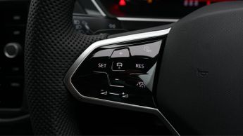 Volkswagen Tiguan R-LINE TSI DSG