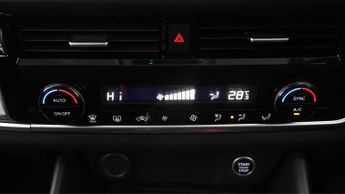 Nissan Qashqai DIG-T N-CONNECTA DCT