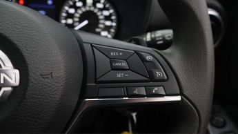 Nissan Juke DIG-T ACENTA DCT