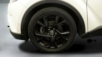 Toyota C-HR DYNAMIC