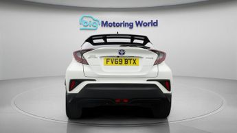 Toyota C-HR DYNAMIC