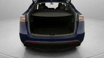 Tesla Model Y BASE