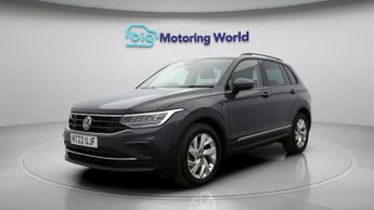 Volkswagen Tiguan LIFE TSI DSG