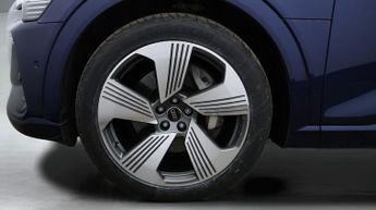 Audi e-tron SPORTBACK QUATTRO S LINE