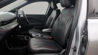 Ford Mustang Mach-E BASE