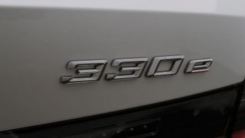 BMW 3 Series 330E SPORT