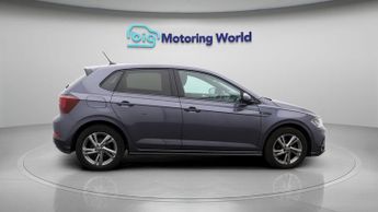 Volkswagen Polo R-LINE TSI DSG