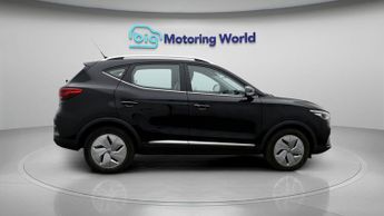 MG MG ZS TROPHY CONNECT