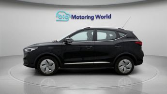 MG MG ZS TROPHY CONNECT