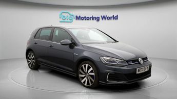 Volkswagen Golf GTE ADVANCE DSG