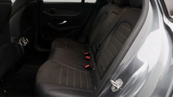 Mercedes-Benz GLC GLC 300 DE 4MATIC AMG LINE
