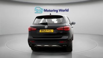 MG MG HS EXCLUSIVE DCT