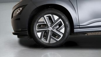 Hyundai KONA PREMIUM