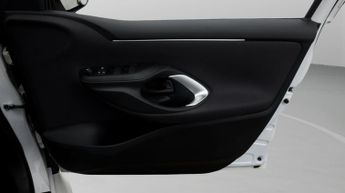 Mazda Mazda2 HYBRID PURE