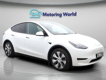 Tesla Model Y BASE