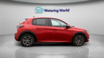 Peugeot E-208 ALLURE PREMIUM PLUS