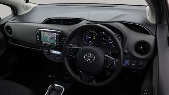 Toyota Yaris VVT-I ICON TECH
