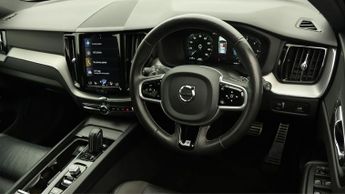 Volvo XC60 B4 R-DESIGN AWD