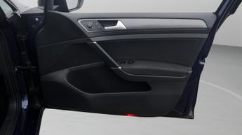 Volkswagen e-Golf E-GOLF