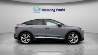 Audi Q4 e-tron SPORTBACK S LINE