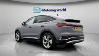 Audi Q4 e-tron SPORTBACK S LINE