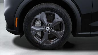 Ford Mustang Mach-E BASE