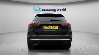 Mercedes-Benz GLA GLA 250 E AMG LINE