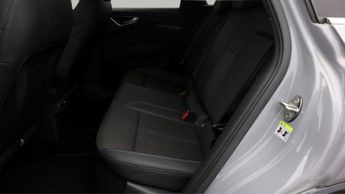 Audi Q4 e-tron S LINE