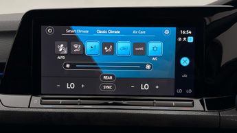 Volkswagen Golf GTI TSI DSG