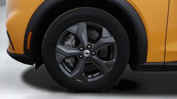 Ford Mustang Mach-E BASE