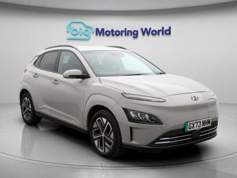 Hyundai KONA PREMIUM