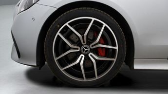 Mercedes-Benz E Class E 220 D AMG LINE PREMIUM