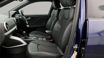 Audi Q2 TFSI S LINE BLACK EDITION