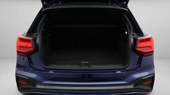 Audi Q2 TFSI S LINE BLACK EDITION