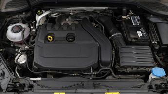 Audi Q2 TFSI S LINE BLACK EDITION