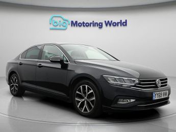 Volkswagen Passat SEL TDI DSG