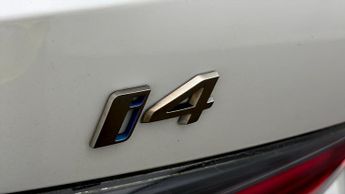 BMW i4 M50