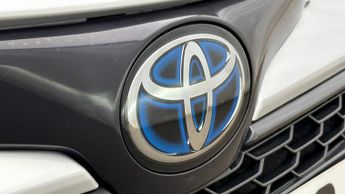 Toyota Corolla ICON TECH